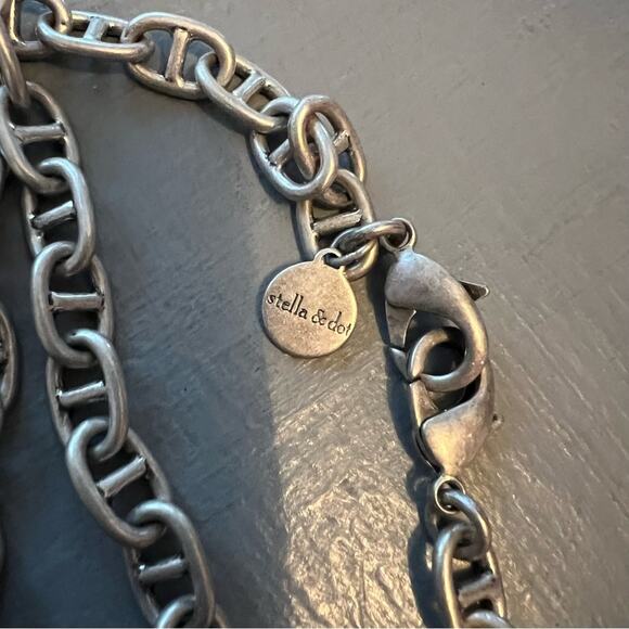 Stella & Dot Silver Tone Chainlink Long Necklace - Picture 5 of 9